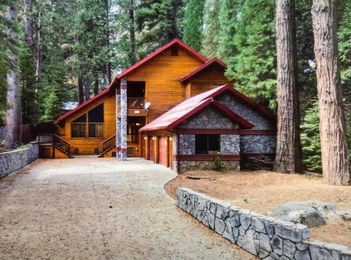 Rock Front Lodge Fish Camp Luaran gambar